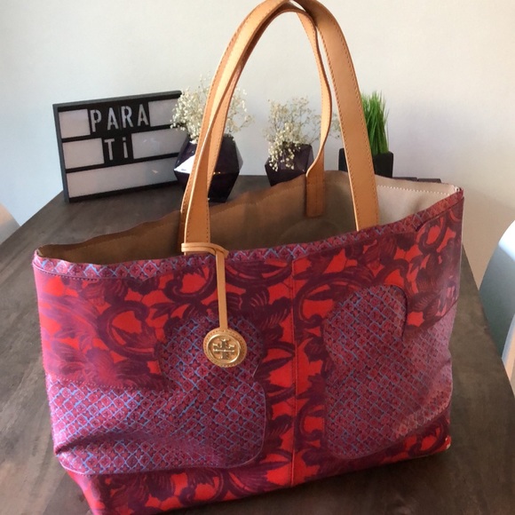 Tory Burch Handbags - Original Tory Burch Large Tote
